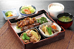 三山定食