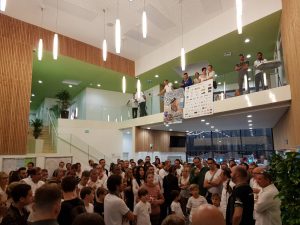 08e825d2-b015-4c37-a292-c434e5fff1fa