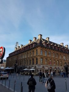 8A535FA8-7950-4A9B-89D8-1B34C274AFB2