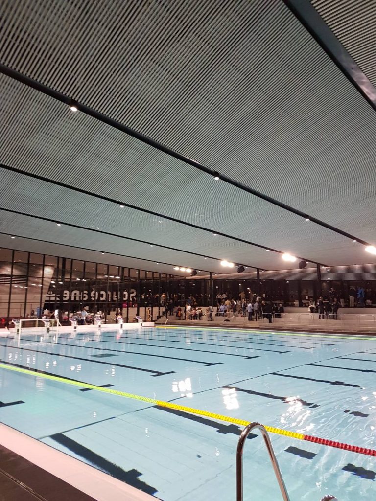 81E65B16-D315-4D25-9B54-E278F7A4EABA