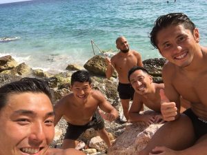 D793F3AC-7F65-4B70-8999-9408684AC350